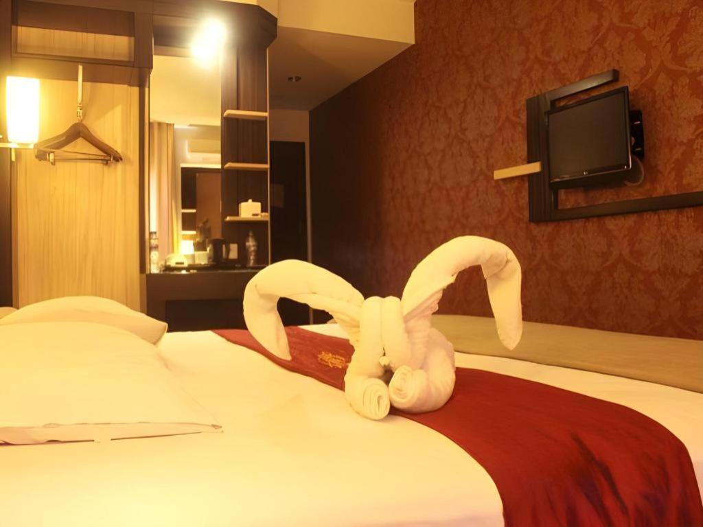 Travello Hotel Манадо Экстерьер фото