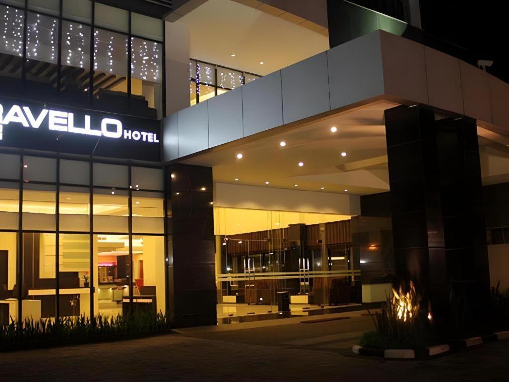 Travello Hotel Манадо Экстерьер фото